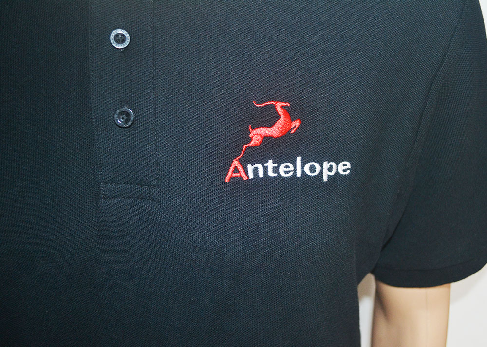 Cotton polo shirts with embroidery logo on left chest, custom company uniforms polo shirts 